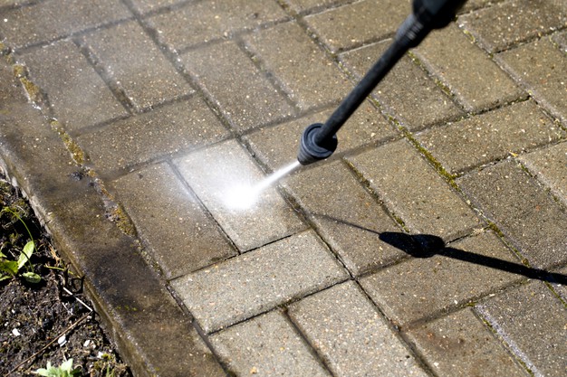 Pressure-Washing-SunshinePressure